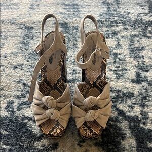Jeffrey Campbell Gray Knotted Sandals